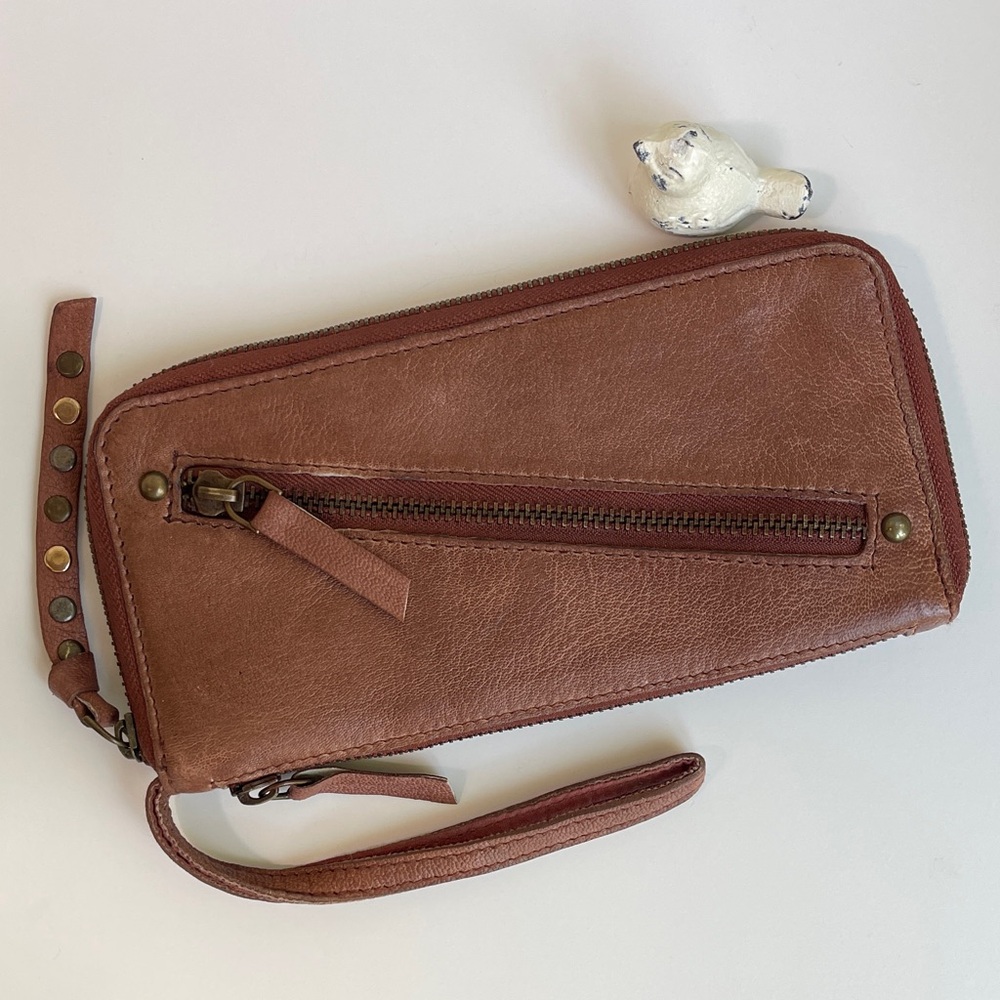 We The Free Genuine Leather Wallet Wristlet